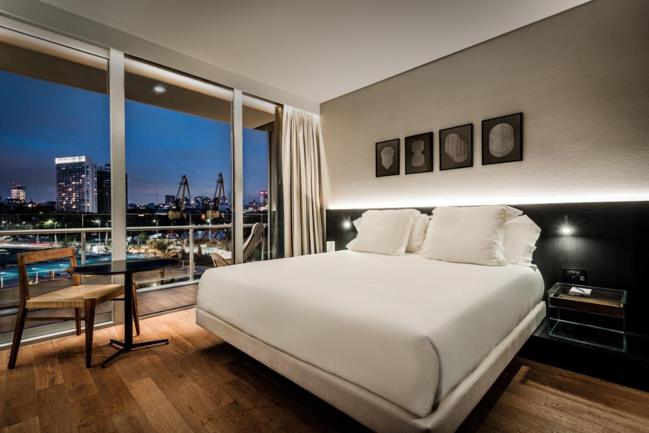 Готель Sls Buenos Aires Puerto Madero Екстер'єр фото A bedroom at the London Edition